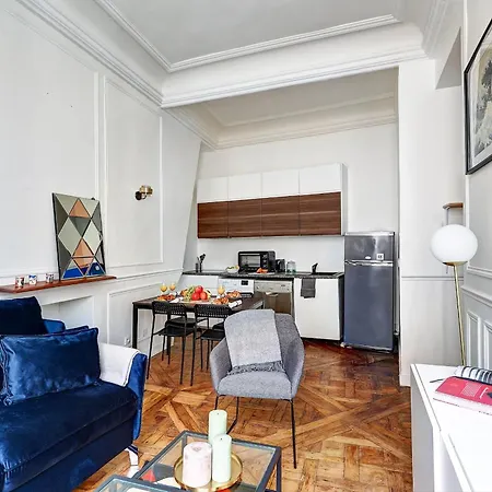Bnbnova - Heart Of Le Marais * Parigi