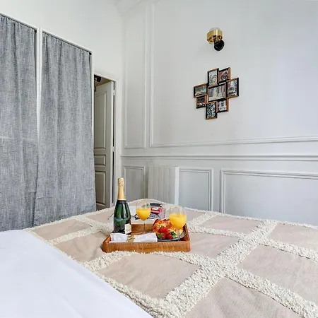 Bnbnova - Heart Of Le Marais Parigi