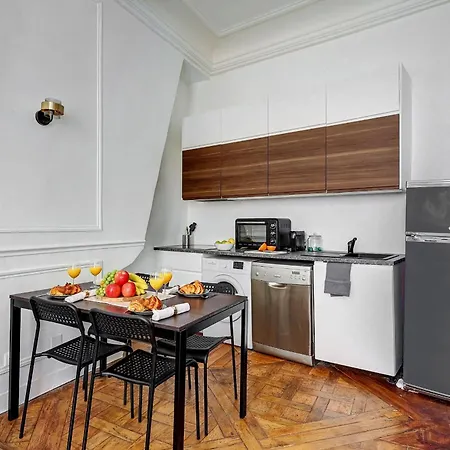 Bnbnova - Heart Of Le Marais Apartment Paris